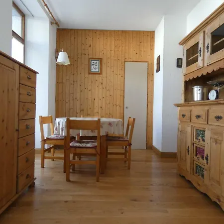 Le Carlton Cham Apartment *
